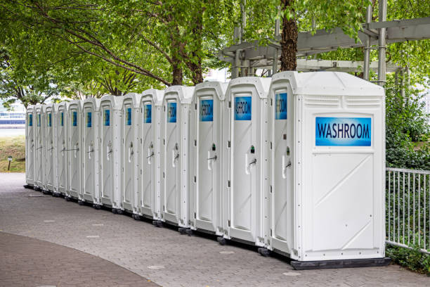 Best Emergency porta potty rental  in Columbia, IL